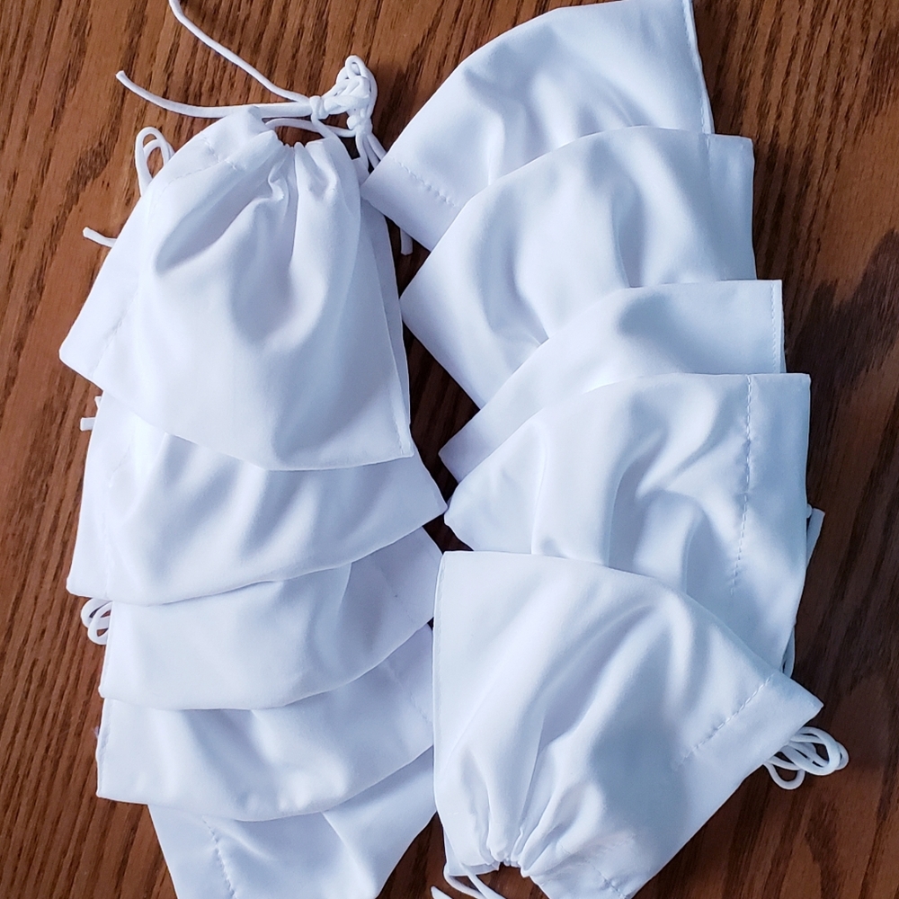 TEN WHITE FACE MASKS - 1500 TC FABRIC - VERY SOFT